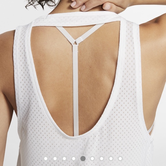 🌸 2 for $30 🌸 Nike top - Picture 5 of 7